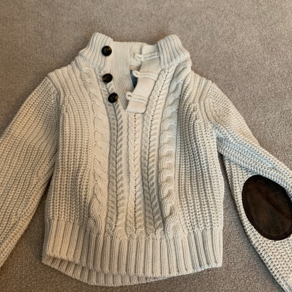 Gap 4T Sweater - Picture 2 of 4